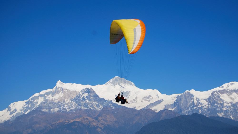 paragliding nepal 3
