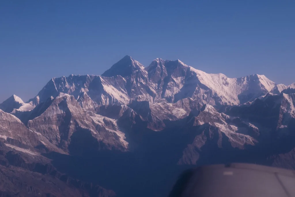 everest flight tour