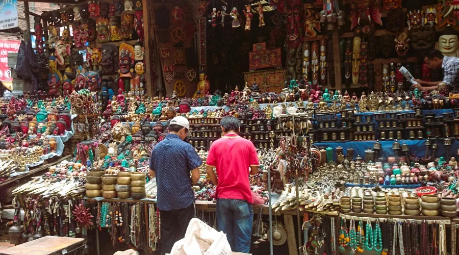 Local Handmade Jewllery and Soviners in Nepal