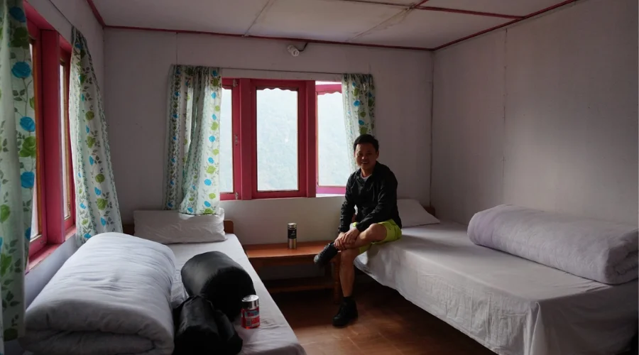 Everest Base Camp Trek Electricity, Charging & Hot Showers 3 Teahouses in higher altitudes at EBC Trek